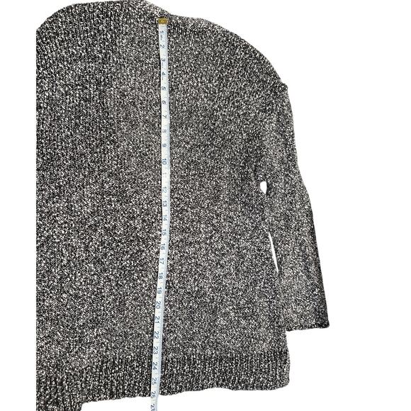 J.Jill Black/White Single Button Cardigan Size MP Petite Minimalist Cottage Easy - Picture 8 of 10